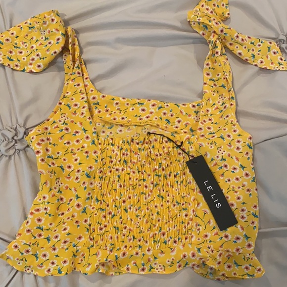 Yellow floral tank top with zipper - Picture 2 of 2